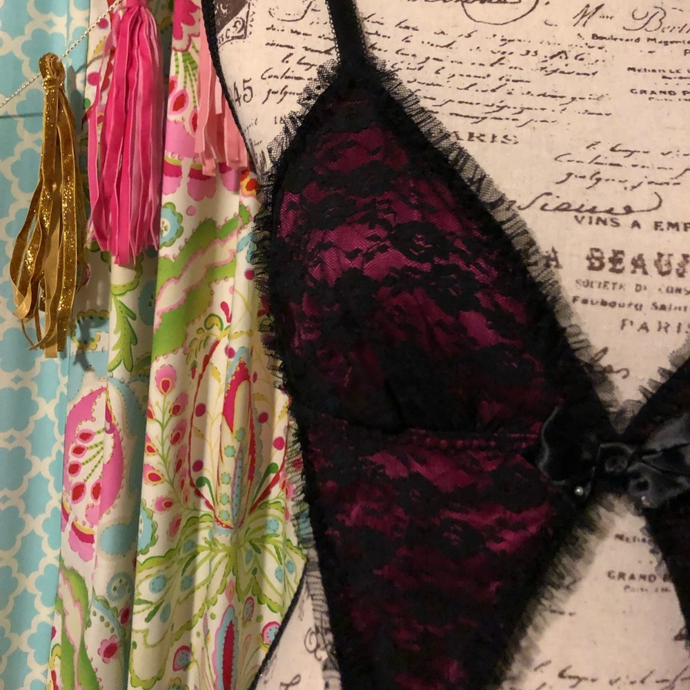 Victoria’s Secret pink/blk lace sexy little thing - Picture 2 of 6